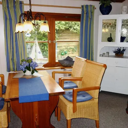Holiday home Satelsroenne 02
